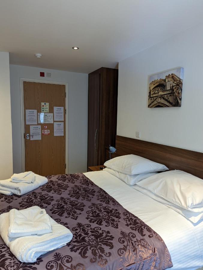 Barley Sheaf, Old Bridge Street En Suite Rooms, Room Only Труро Экстерьер фото