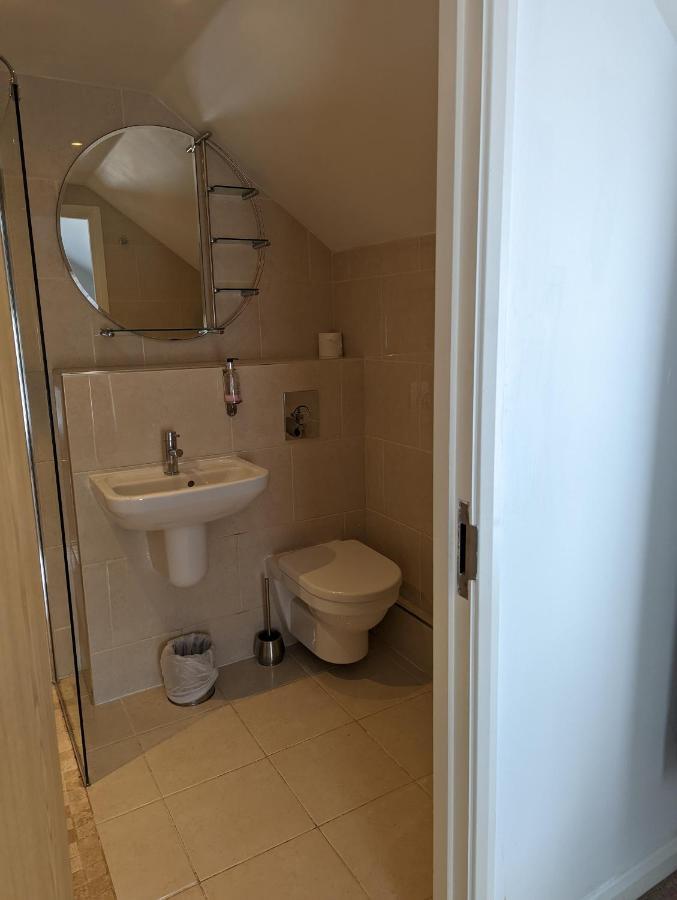 Barley Sheaf, Old Bridge Street En Suite Rooms, Room Only Труро Экстерьер фото